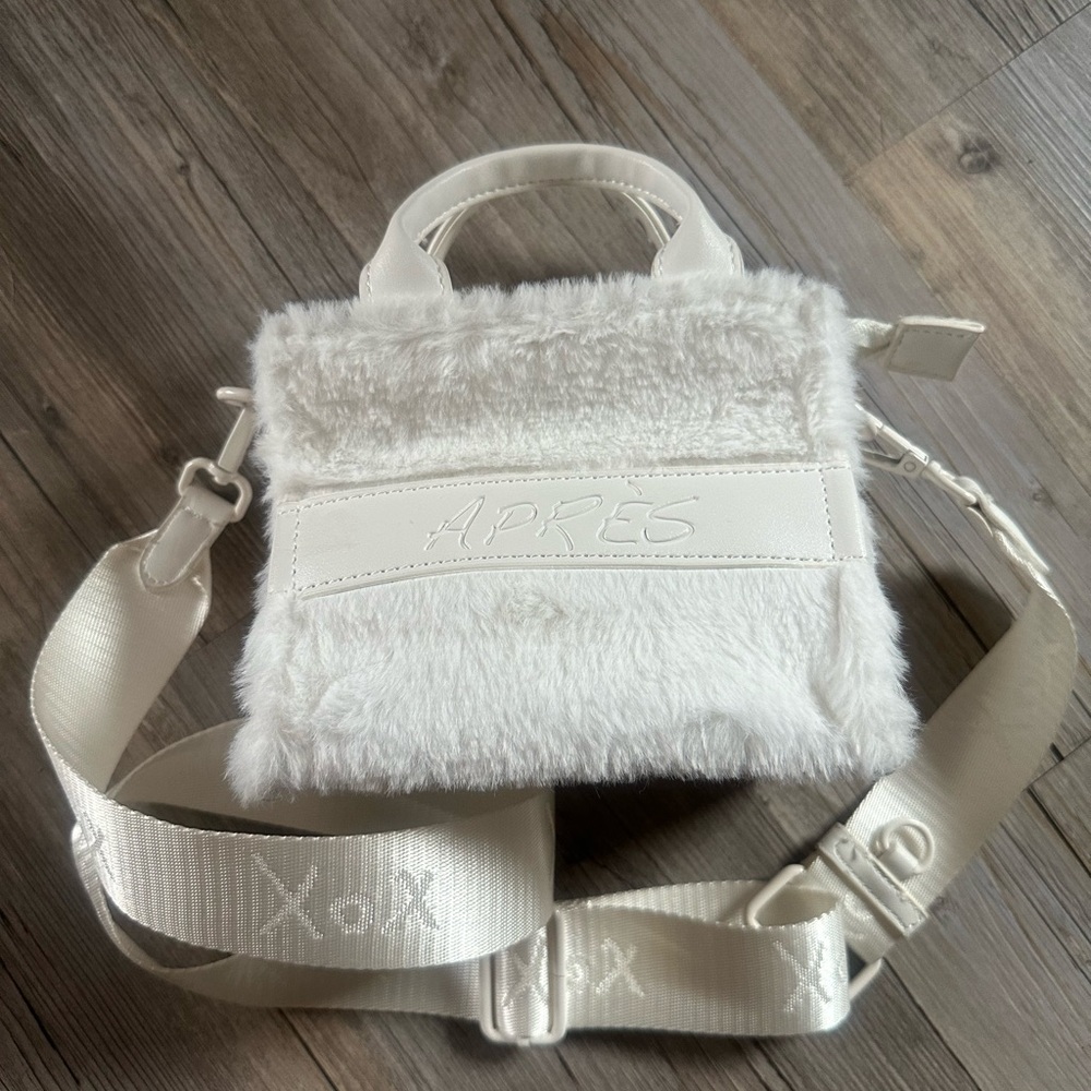Betsey Johnson Crossbody Bag Purse